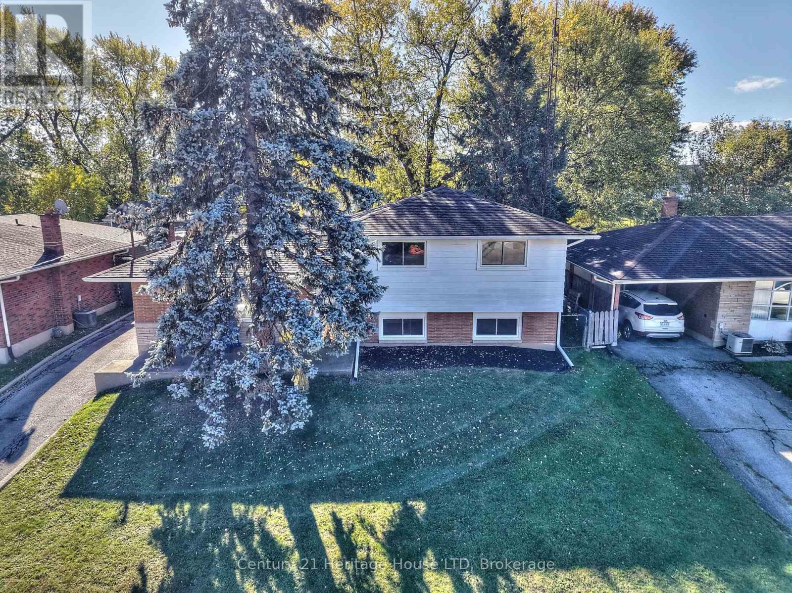 148 Champlain Drive, Fort Erie, Ontario  L2A 1Z8 - Photo 29 - X13090328
