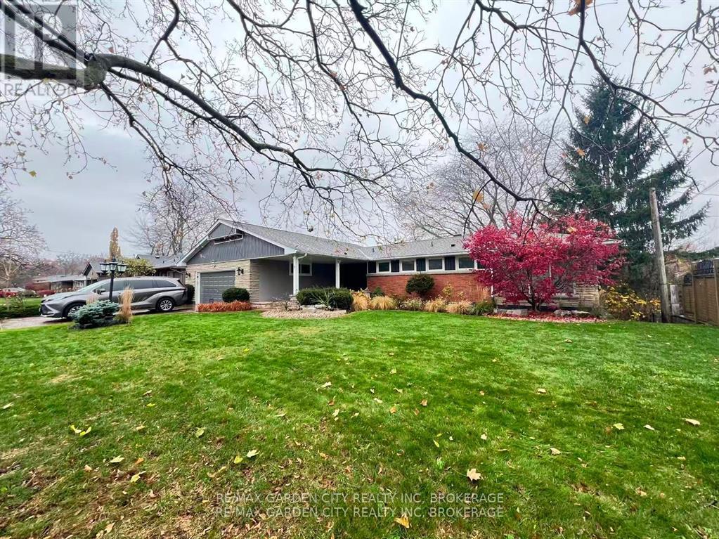 28 Marsdale Drive, St. Catharines, Ontario  L2T 3S3 - Photo 2 - X13091096