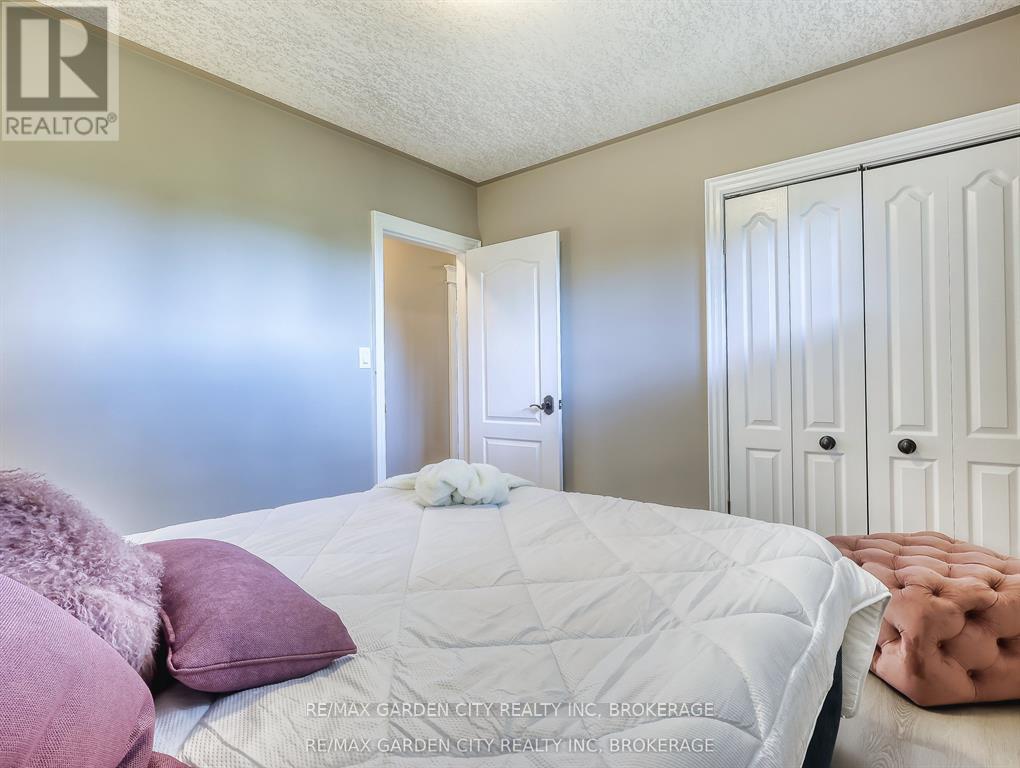 28 Marsdale Drive, St. Catharines, Ontario  L2T 3S3 - Photo 22 - X13091096