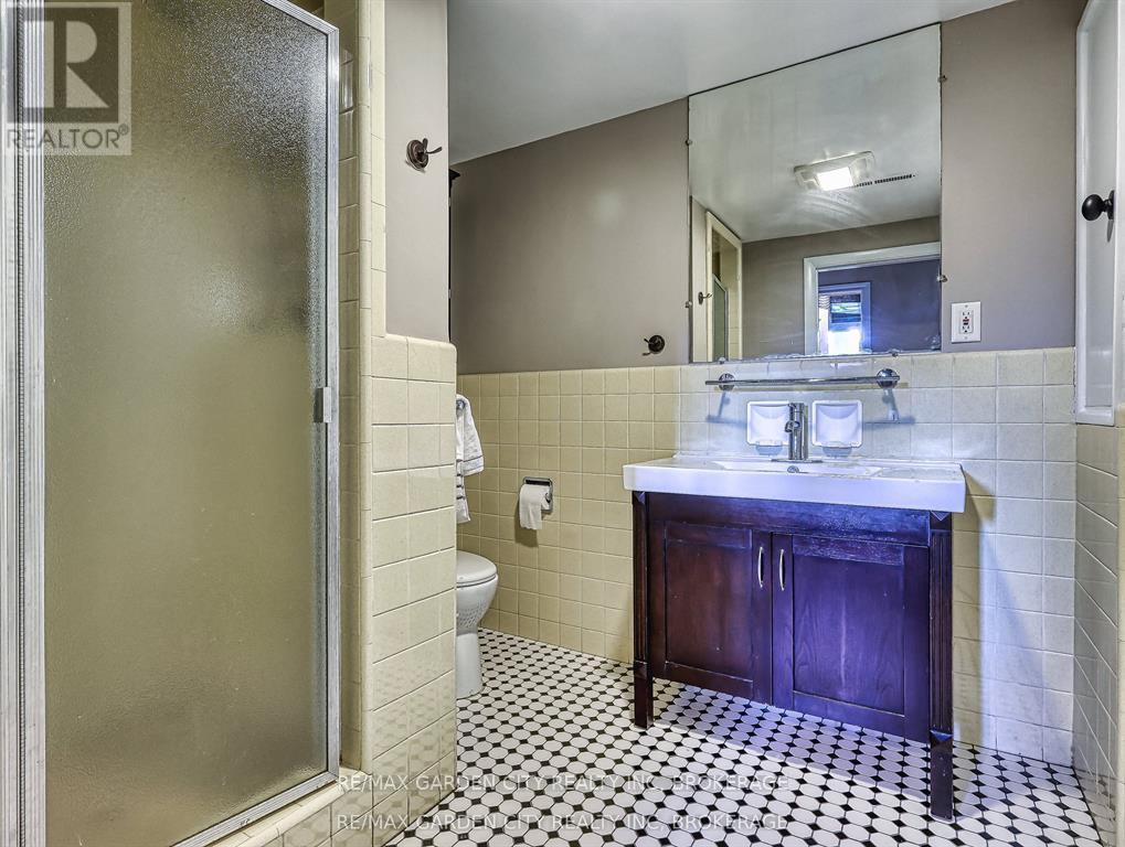 28 Marsdale Drive, St. Catharines, Ontario  L2T 3S3 - Photo 35 - X13091096