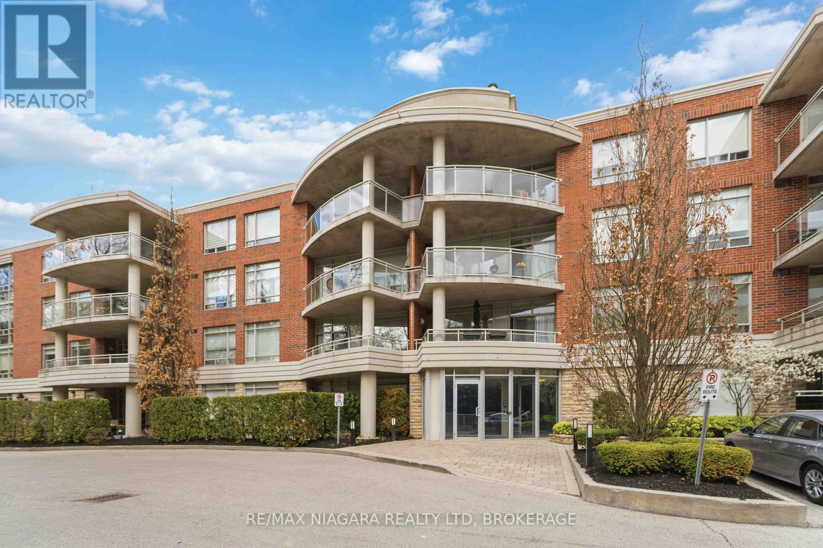 107 - 125 Wilson Street W, Hamilton, Ontario  L9G 0B3 - Photo 3 - X13099454