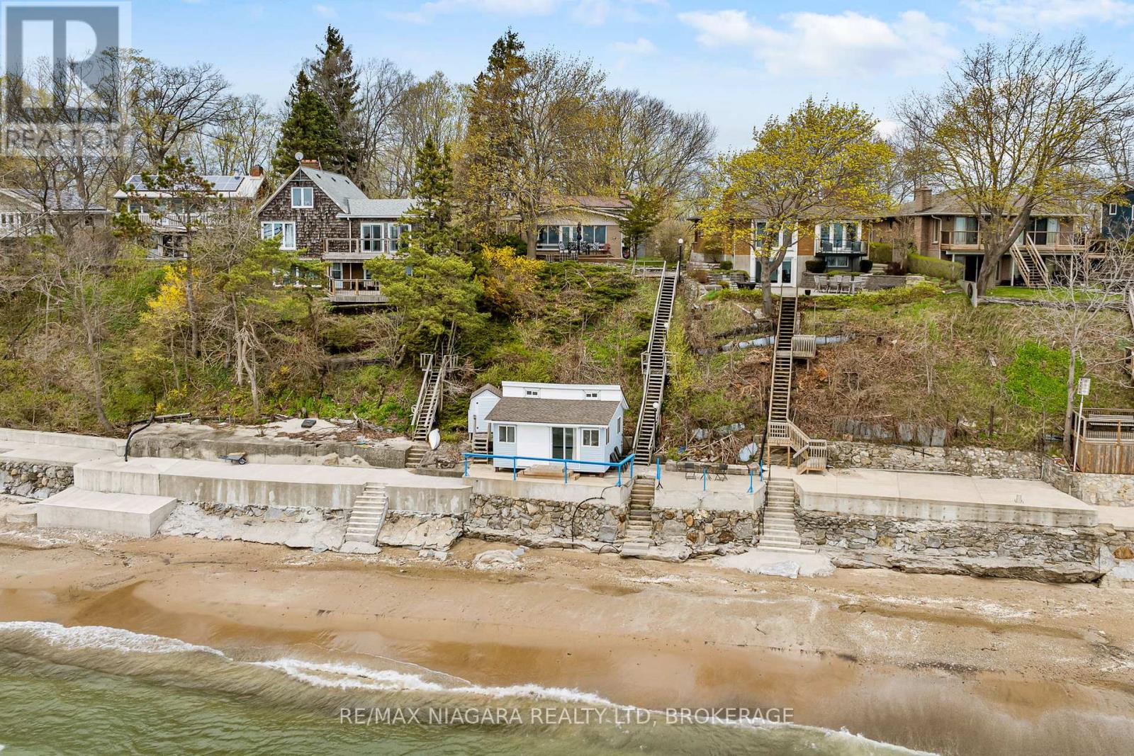 10419 Lakeshore Road, Wainfleet, Ontario  L3K 5V4 - Photo 1 - X13099880