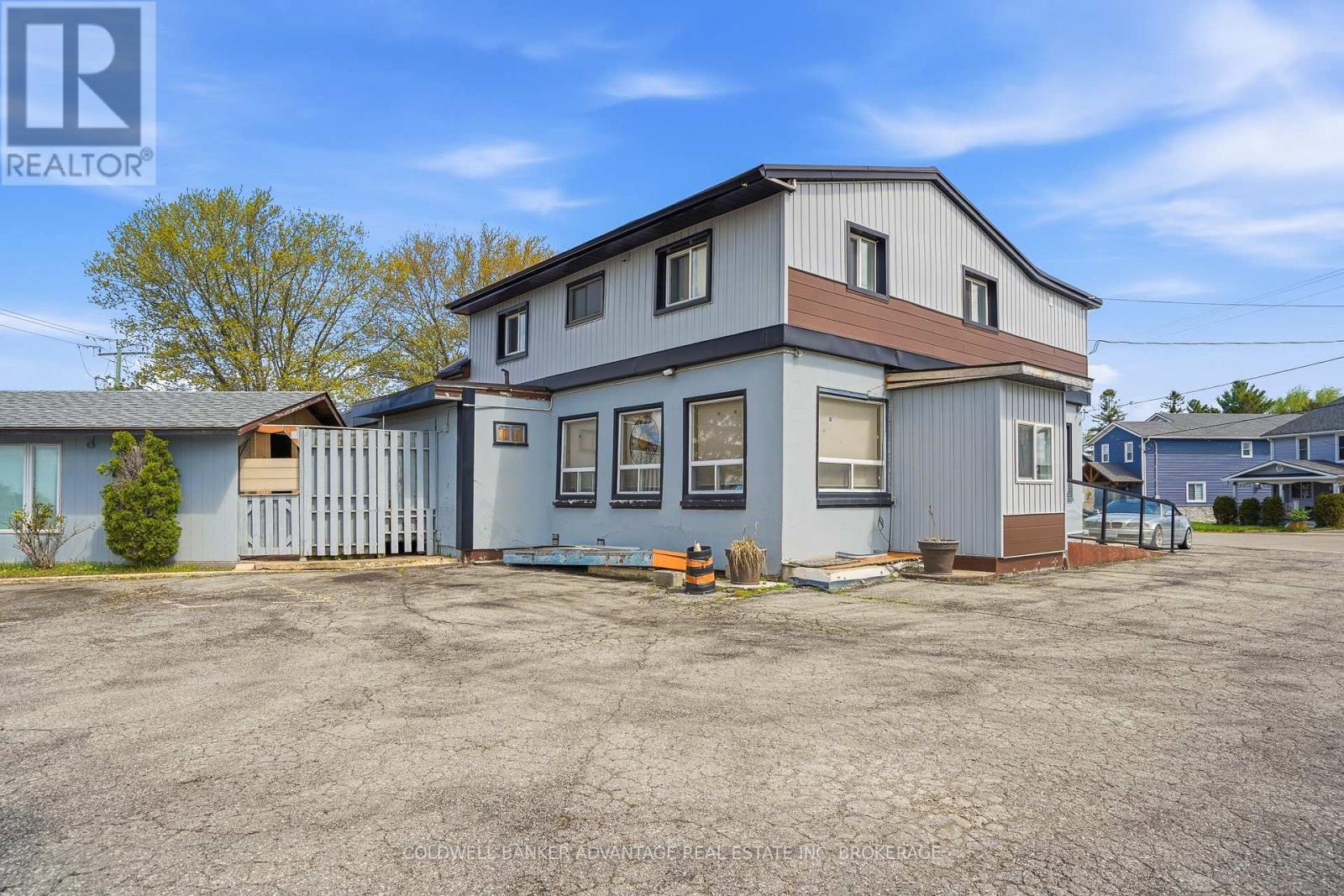 13330 Lundy's Lane, Thorold, Ontario  L0S 1A0 - Photo 3 - X13103000