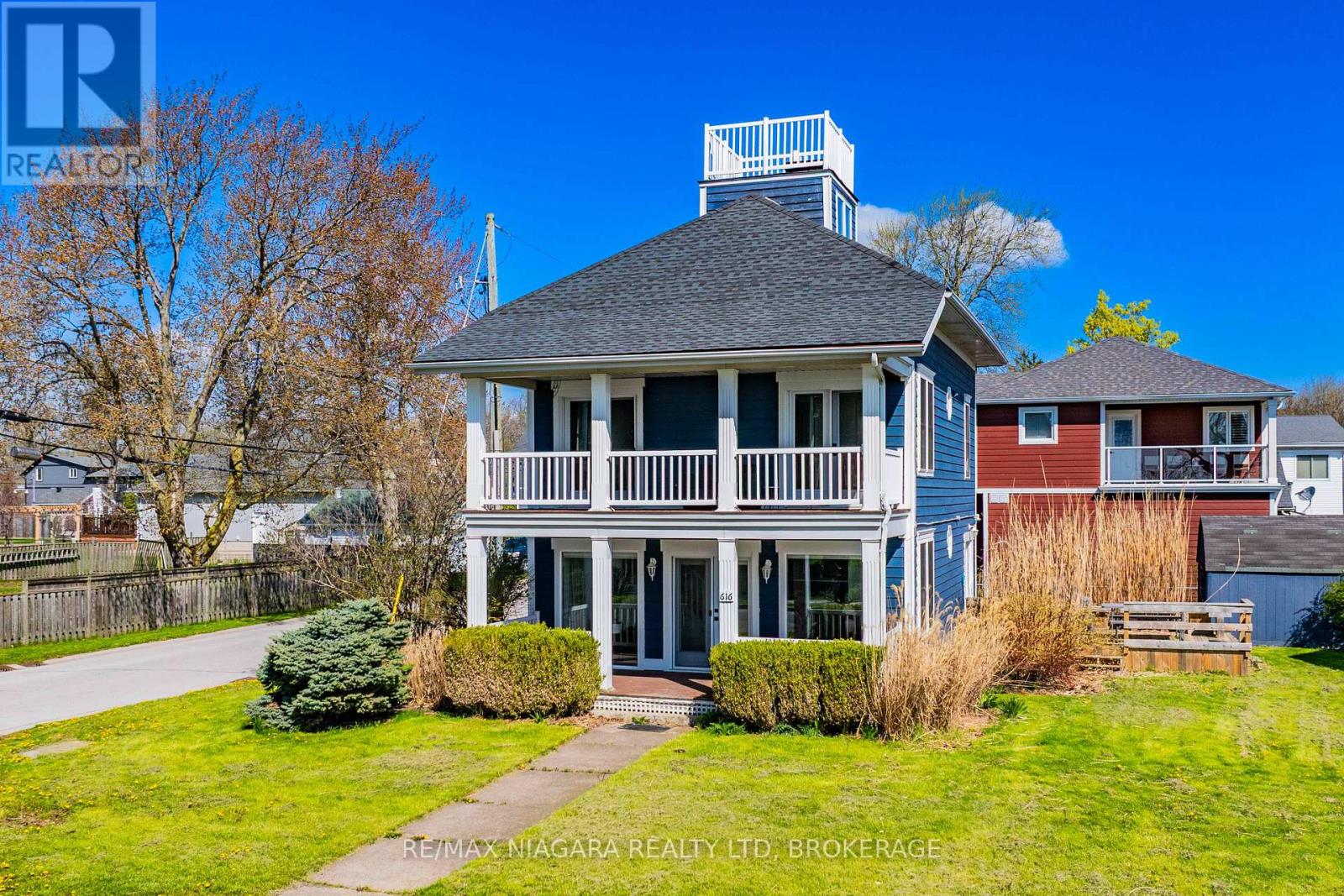 616 Lakeshore Road, Fort Erie, Ontario  L2A 1B6 - Photo 1 - X13103080