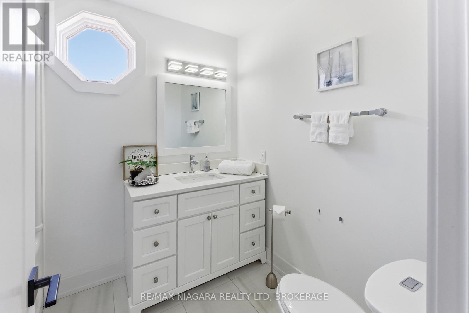 616 Lakeshore Road, Fort Erie, Ontario  L2A 1B6 - Photo 24 - X13103080