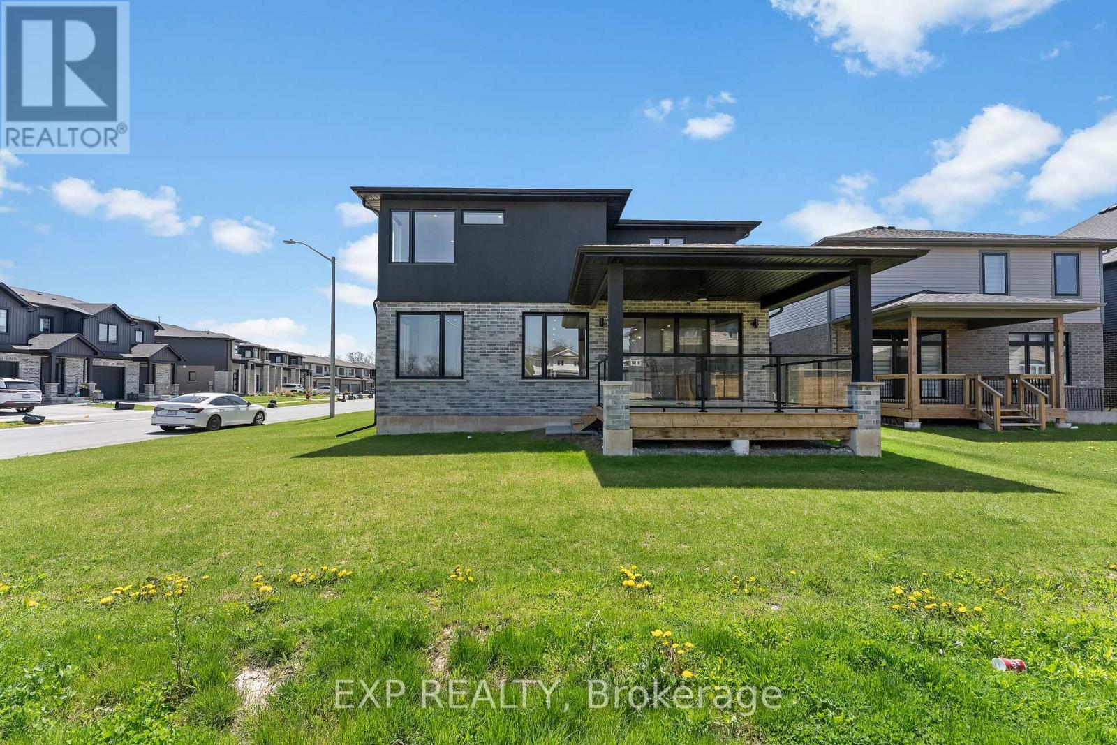 7365 Jonathan Drive, Niagara Falls, Ontario  L2H 3T3 - Photo 34 - X13104388