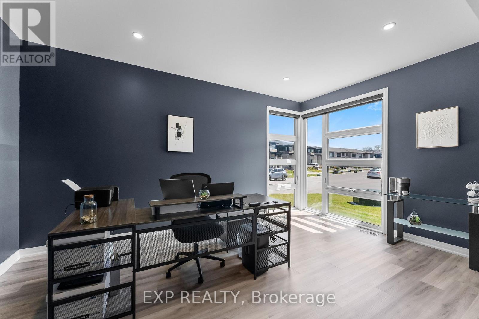 7365 Jonathan Drive, Niagara Falls, Ontario  L2H 3T3 - Photo 6 - X13104388