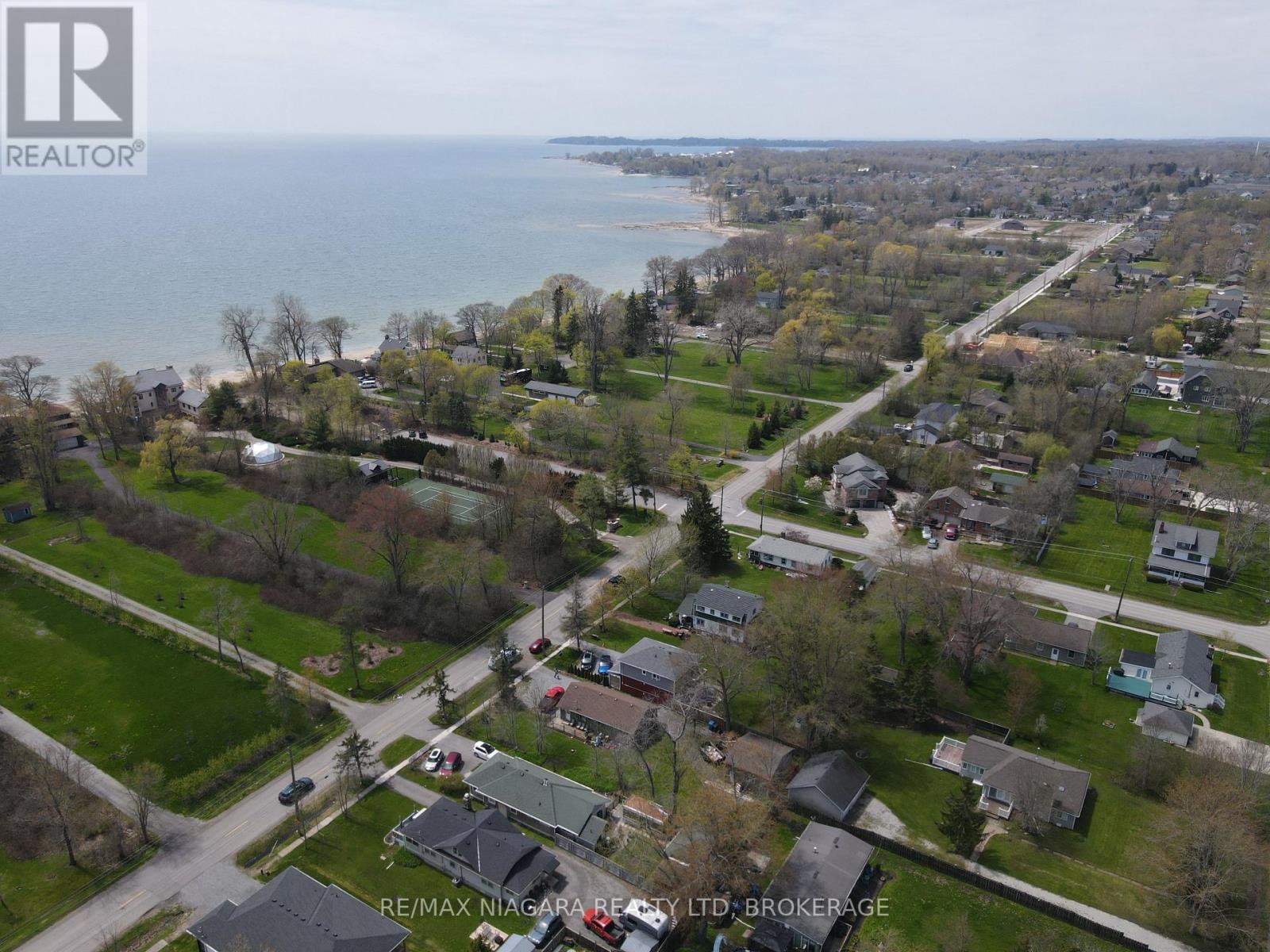 3054 Thunder Bay Road, Fort Erie, Ontario  L0S 1N0 - Photo 31 - X13104728
