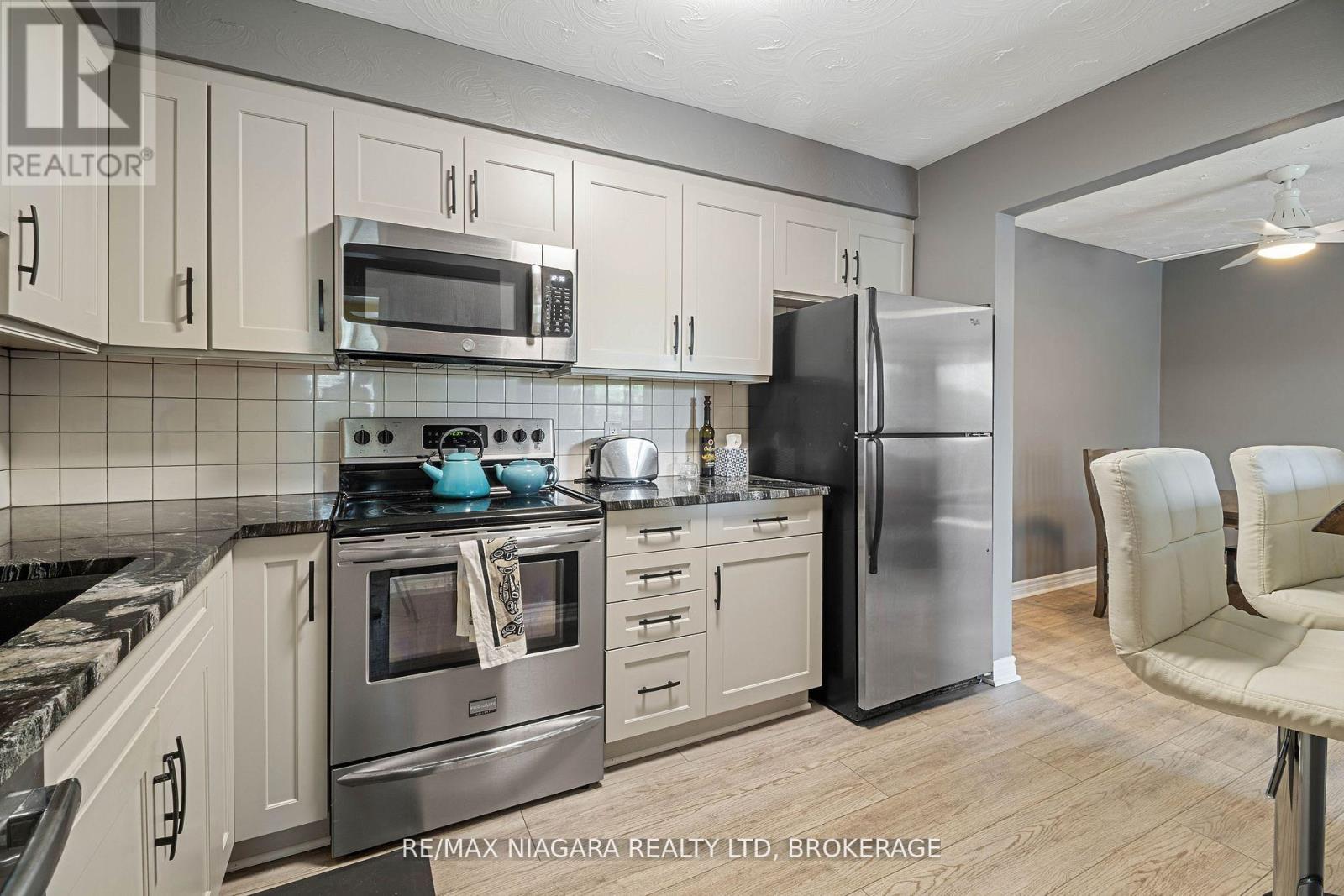 302 - 78 Welland Street N, Thorold, Ontario  L2V 2C1 - Photo 2 - X13104976