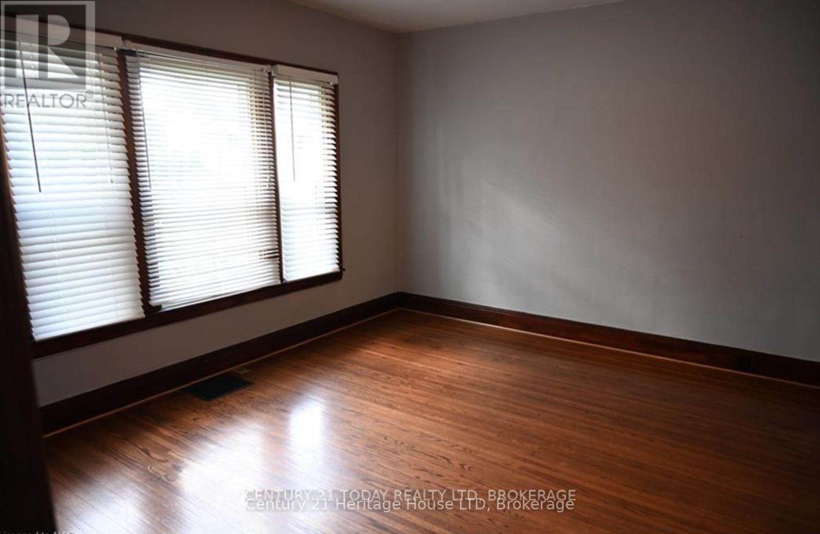 14 Emerick Avenue, Fort Erie, Ontario  L2A 2W3 - Photo 6 - X13106526