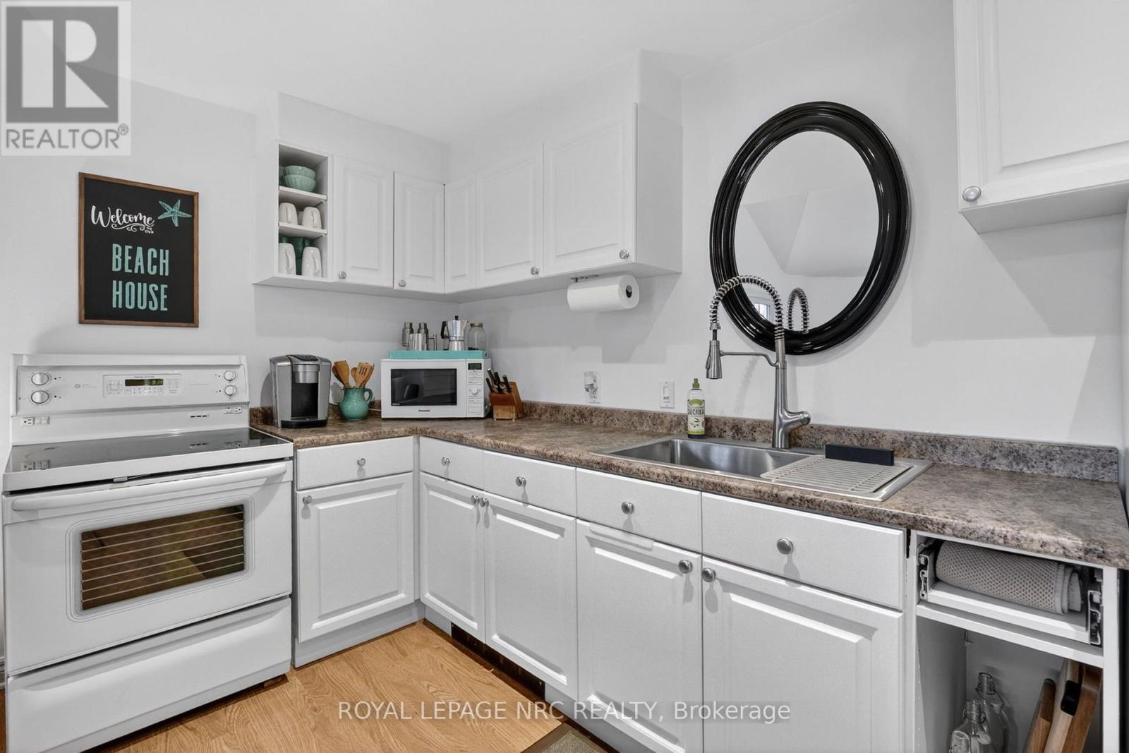 291 Eastwood Avenue, Fort Erie, Ontario  L0S 1B0 - Photo 19 - X13110478