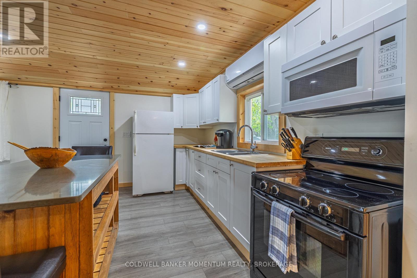 12221 Lakeshore Road, Wainfleet, Ontario  L0S 1V0 - Photo 20 - X13114672
