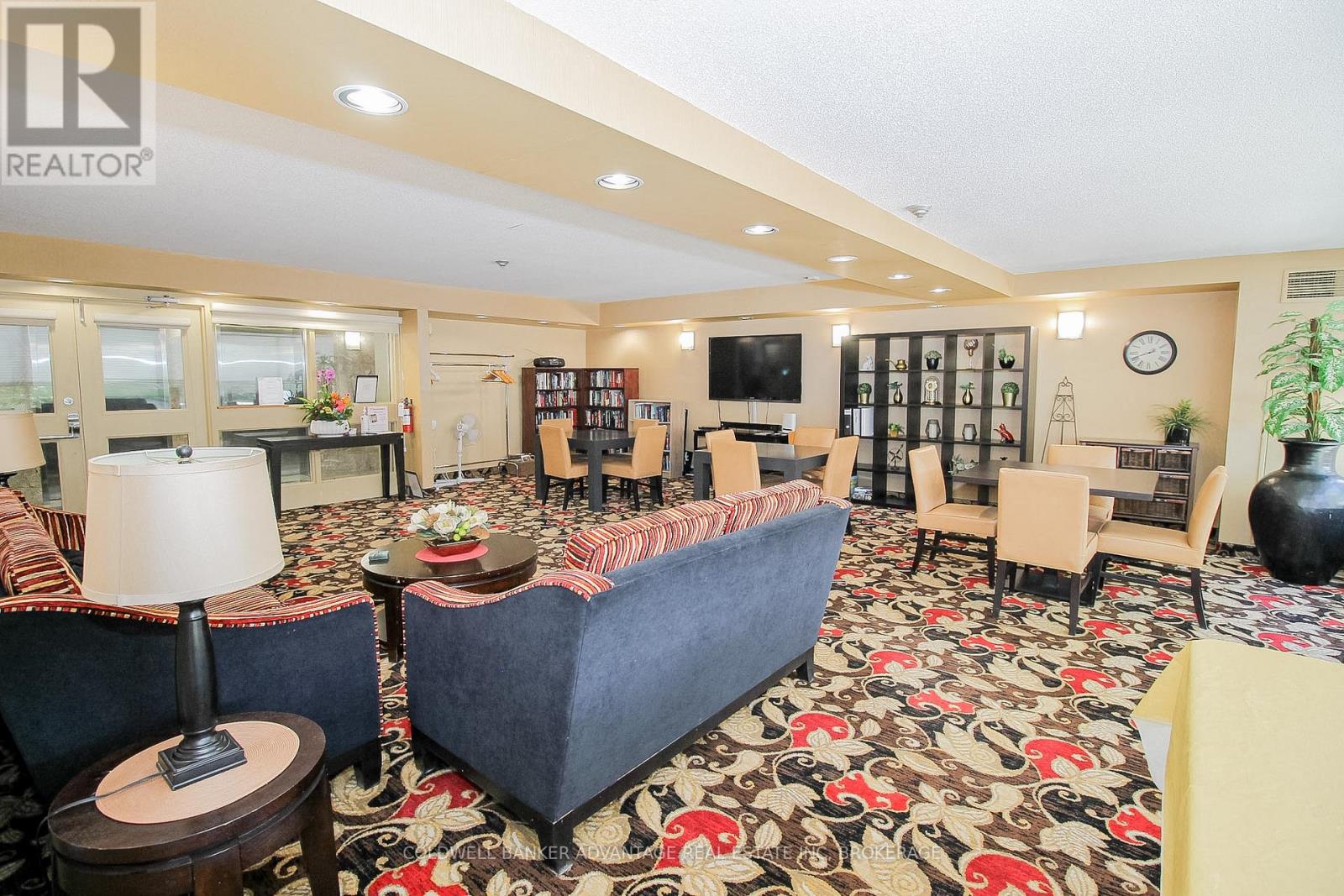 105 - 5100 Dorchester Road, Niagara Falls, Ontario  L2E 7H4 - Photo 8 - X13118822