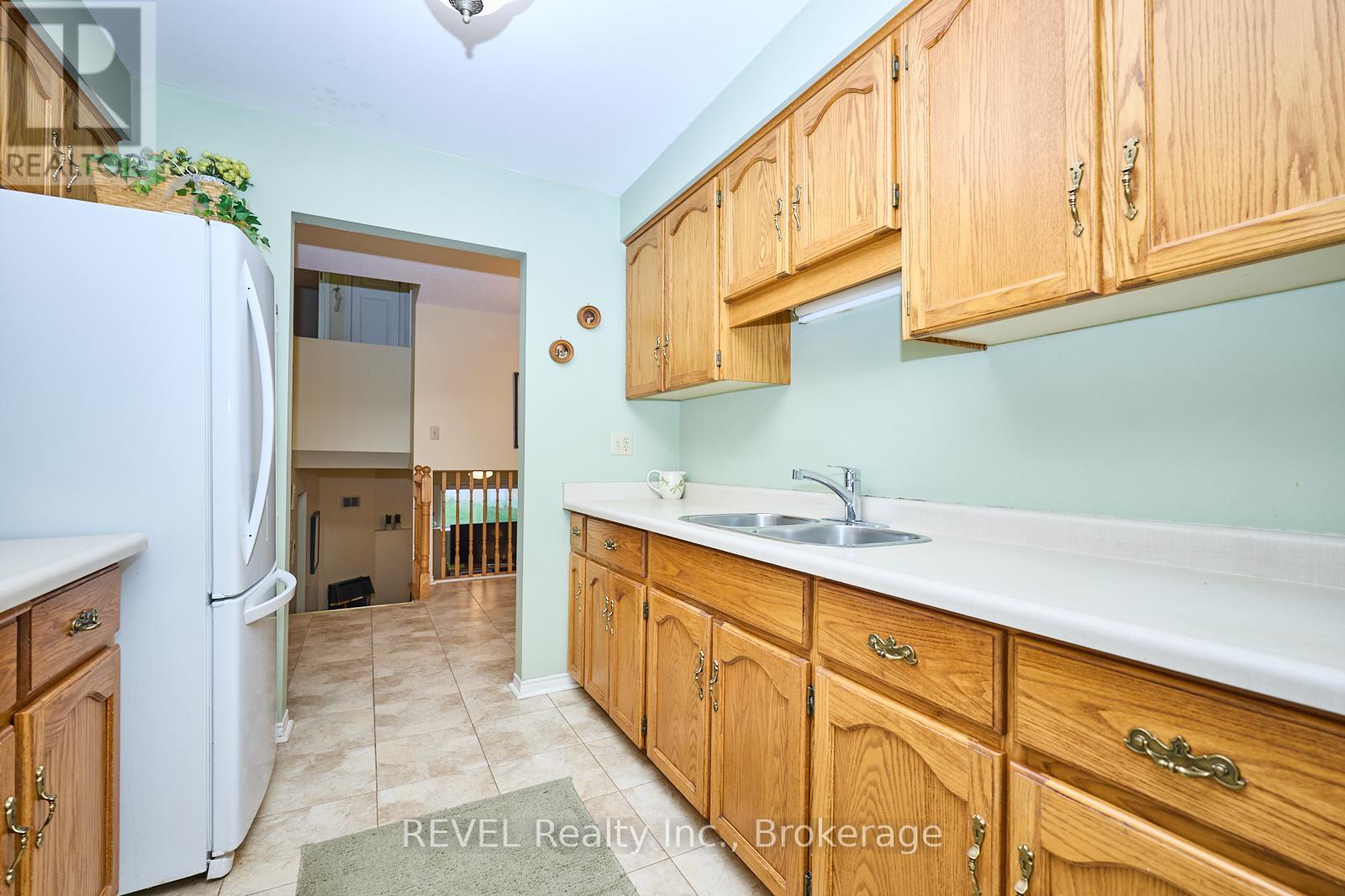7395 Alex Avenue, Niagara Falls, Ontario  L2G 7V1 - Photo 9 - X13120546
