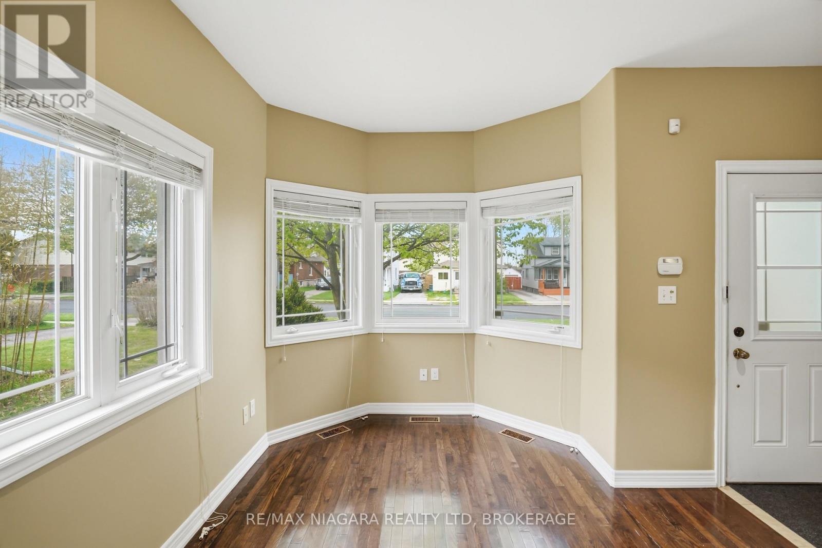 106 - 6045 Dunn Street, Niagara Falls, Ontario  L2G 2P2 - Photo 12 - X13122430