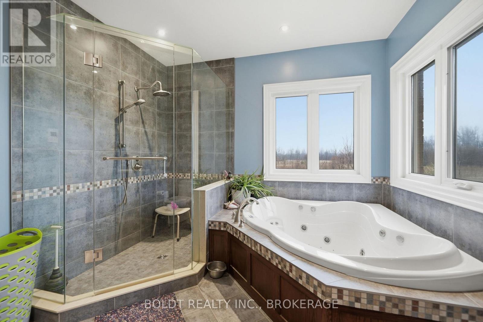 4720 College Road, Fort Erie, Ontario  L0S 1S0 - Photo 21 - X13122680