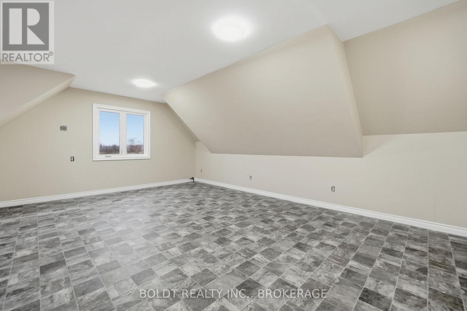 4720 College Road, Fort Erie, Ontario  L0S 1S0 - Photo 29 - X13122680