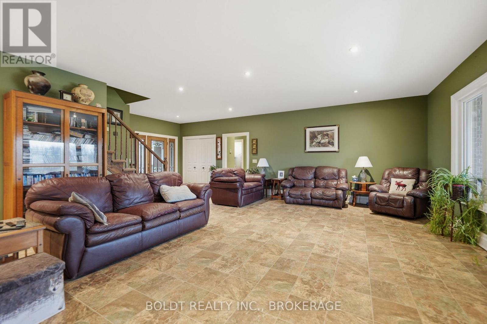 4720 College Road, Fort Erie, Ontario  L0S 1S0 - Photo 9 - X13122680
