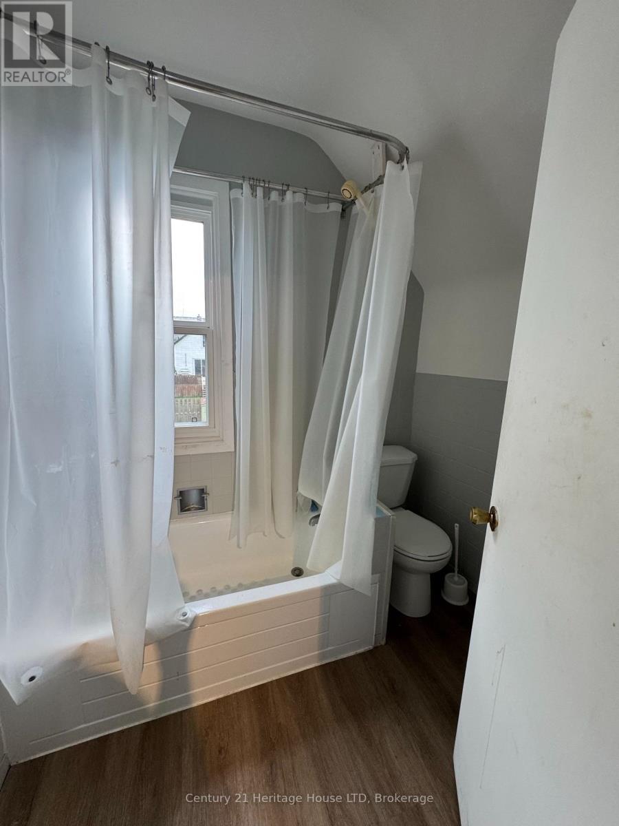 4688 Ryerson Crescent, Niagara Falls, Ontario  L2E 1E5 - Photo 13 - X13123614