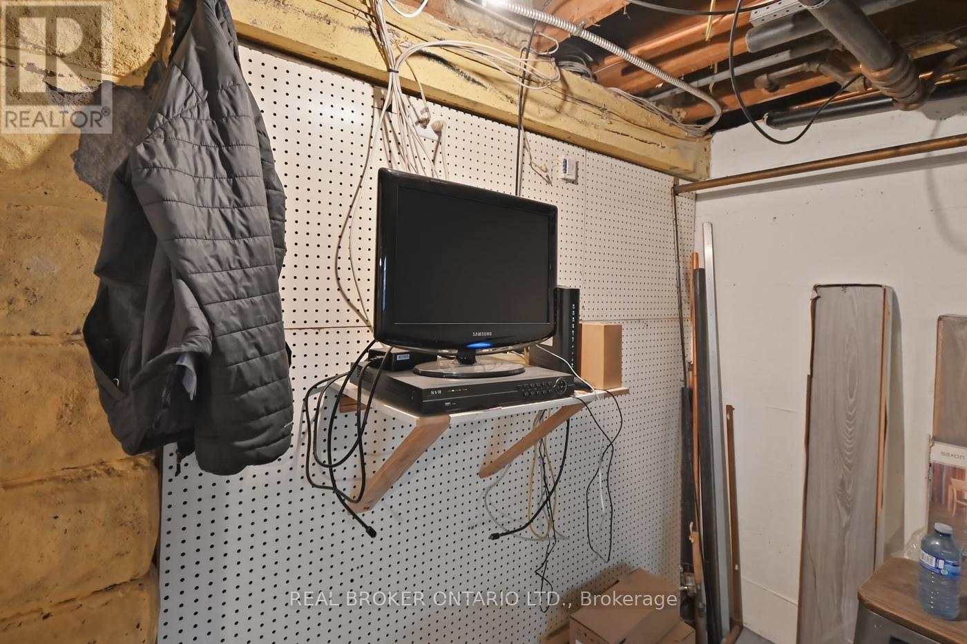 256 Lincoln Street, Welland, Ontario  L3B 4N1 - Photo 33 - X13125466