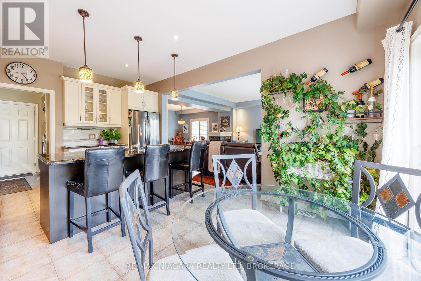 5744 Jake Crescent, Niagara Falls, Ontario  L2H 1S7 - Photo 13 - X13127844