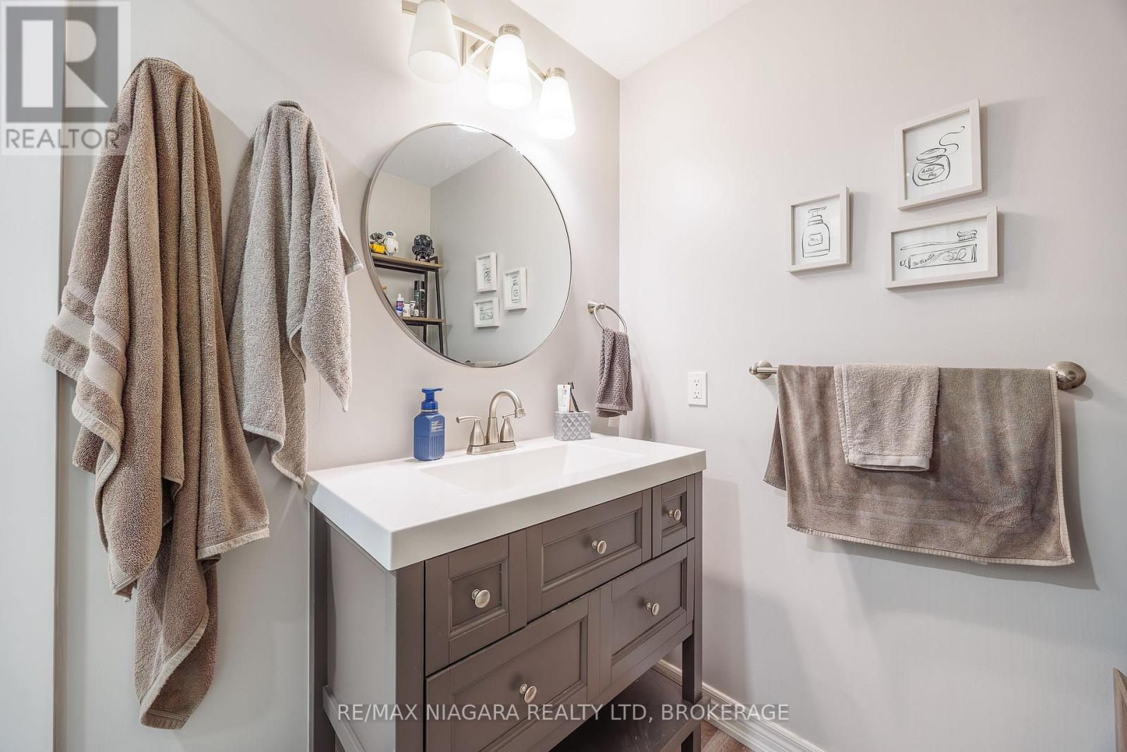 5744 Jake Crescent, Niagara Falls, Ontario  L2H 1S7 - Photo 37 - X13127844