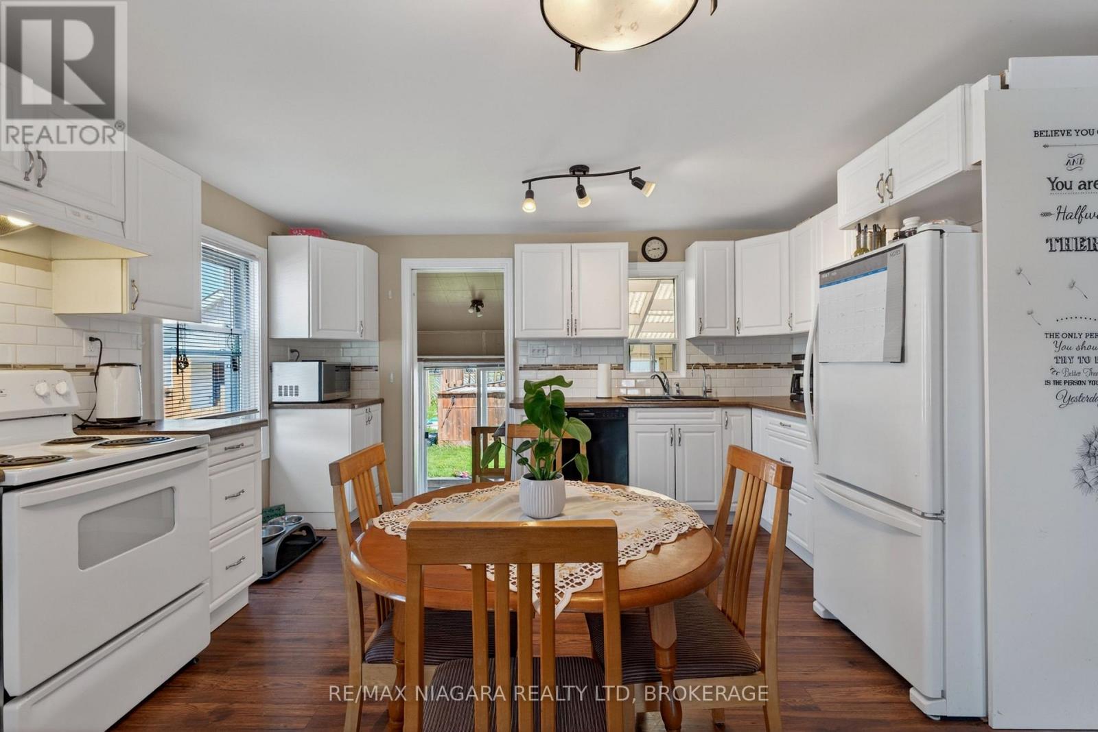 18 1/2 Willow Street, St. Catharines, Ontario  L2T 1N4 - Photo 9 - X13141224