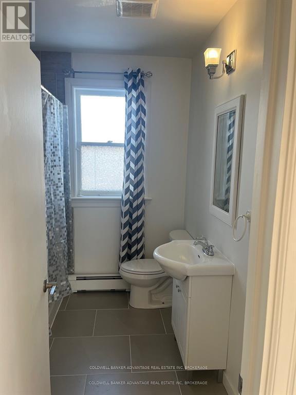 Upper - 832 King Street, Port Colborne, Ontario  L3K 4J5 - Photo 8 - X13143038