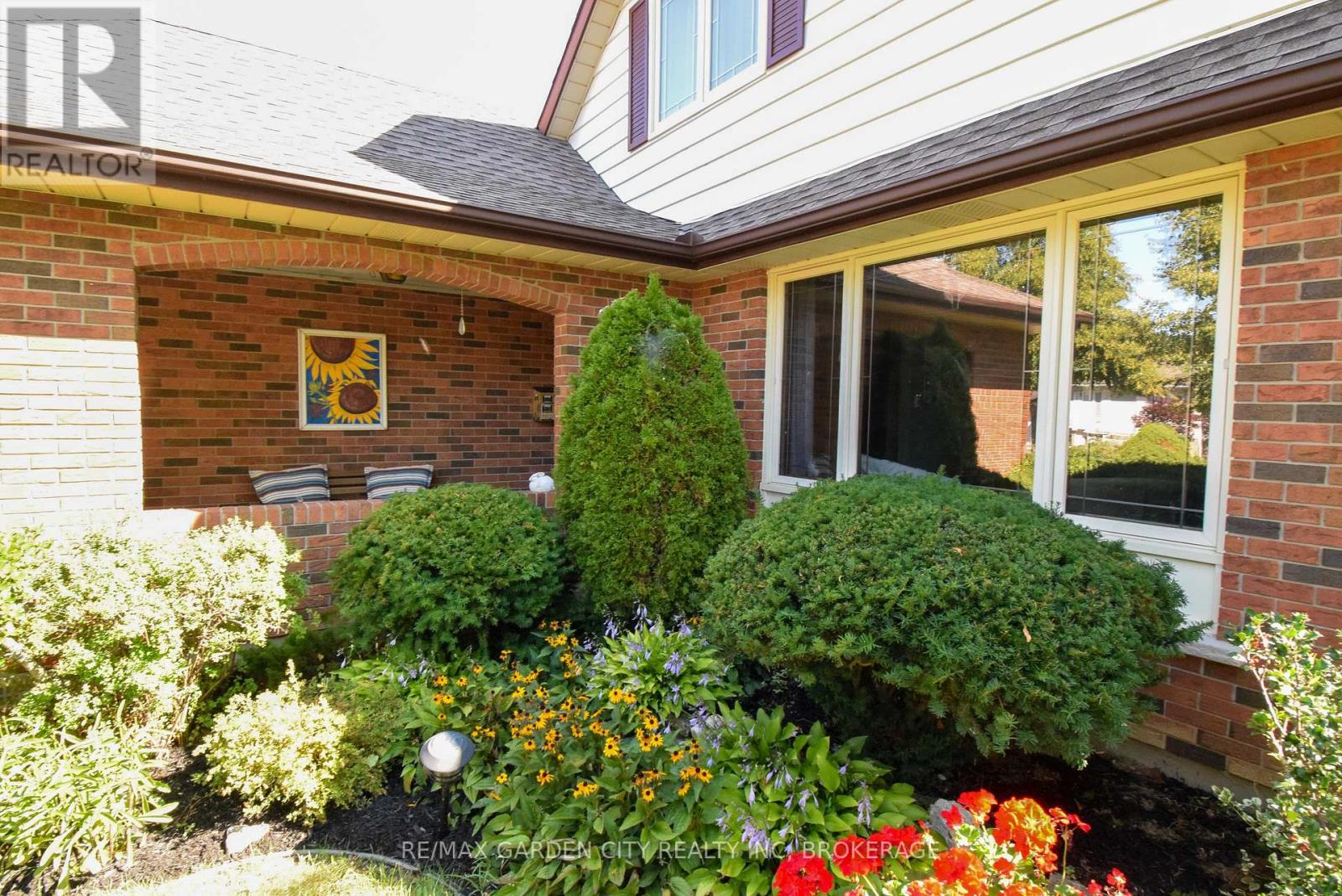 40 Belair Drive, St. Catharines, Ontario  L2N 6X9 - Photo 4 - X13148904