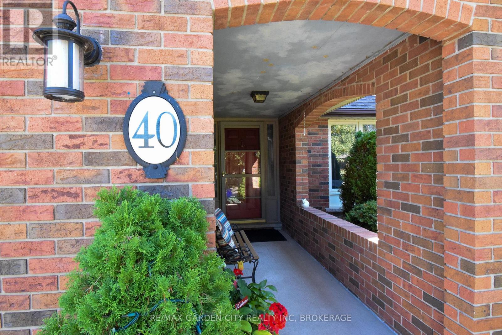 40 Belair Drive, St. Catharines, Ontario  L2N 6X9 - Photo 5 - X13148904