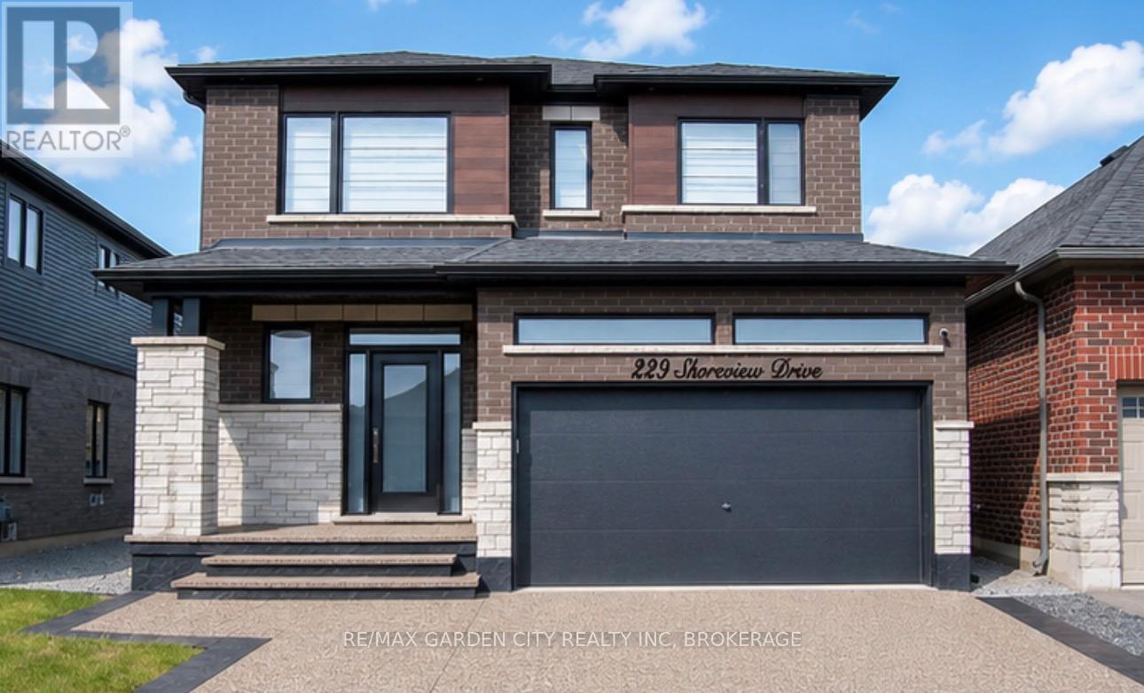 229 Shoreview Drive, Welland, Ontario  L3B 0H3 - Photo 1 - X13153828