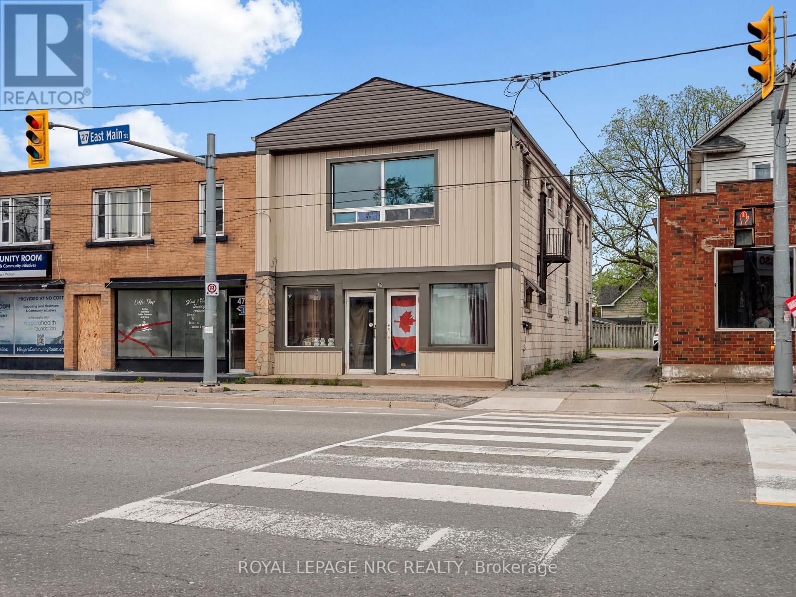 478 East Main Street, Welland, Ontario  L3B 3X6 - Photo 1 - X13155552