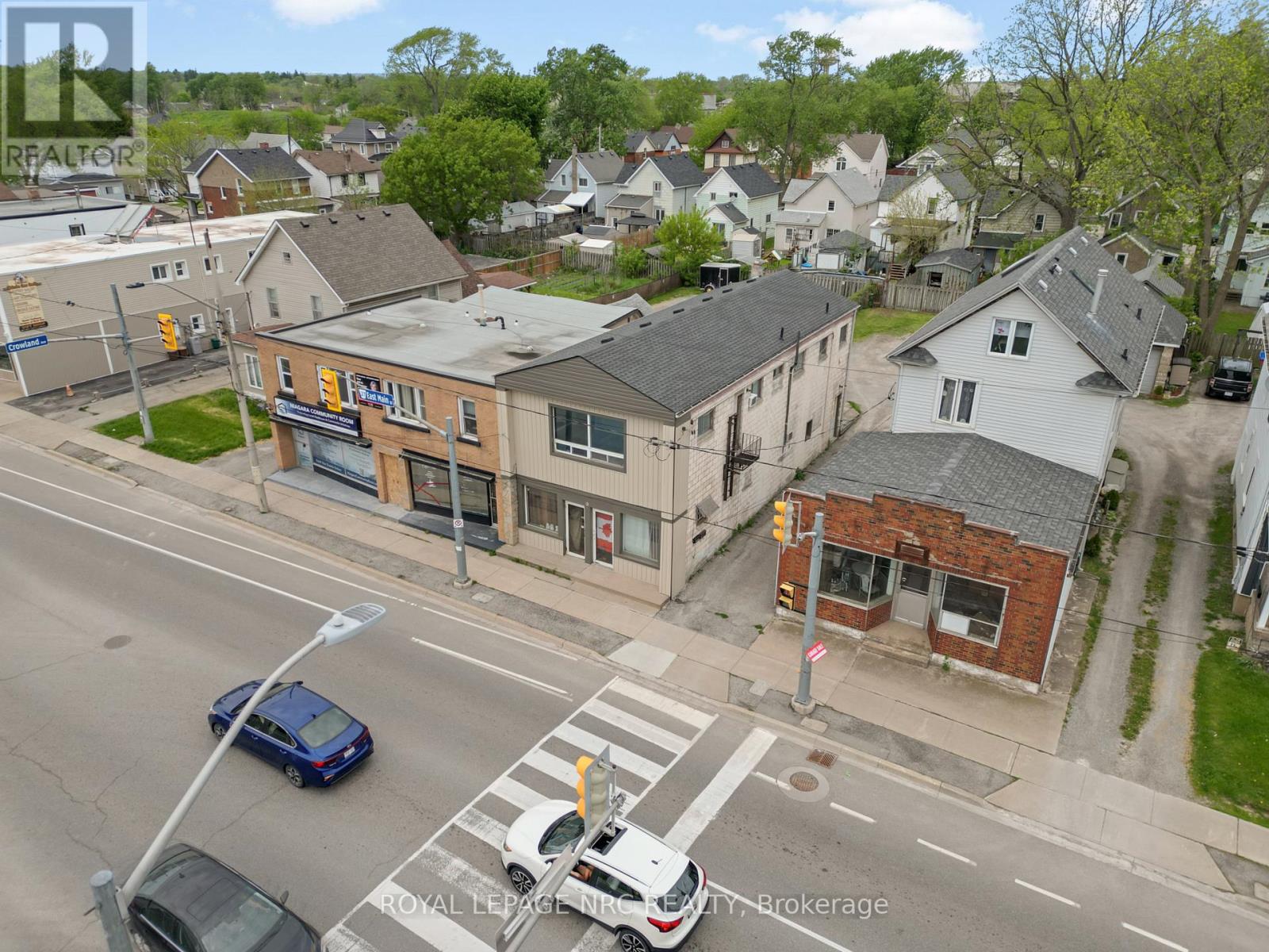 478 East Main Street, Welland, Ontario  L3B 3X6 - Photo 2 - X13155552