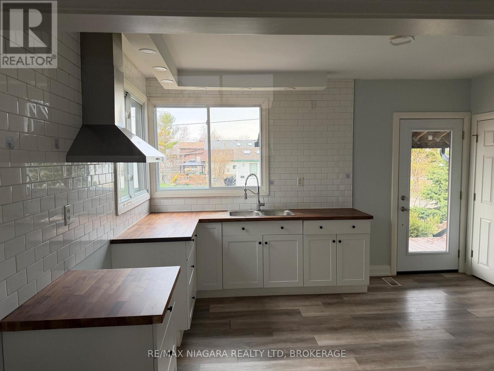 43 Marlatts Road, Thorold, Ontario  L2V 1N5 - Photo 4 - X13155884