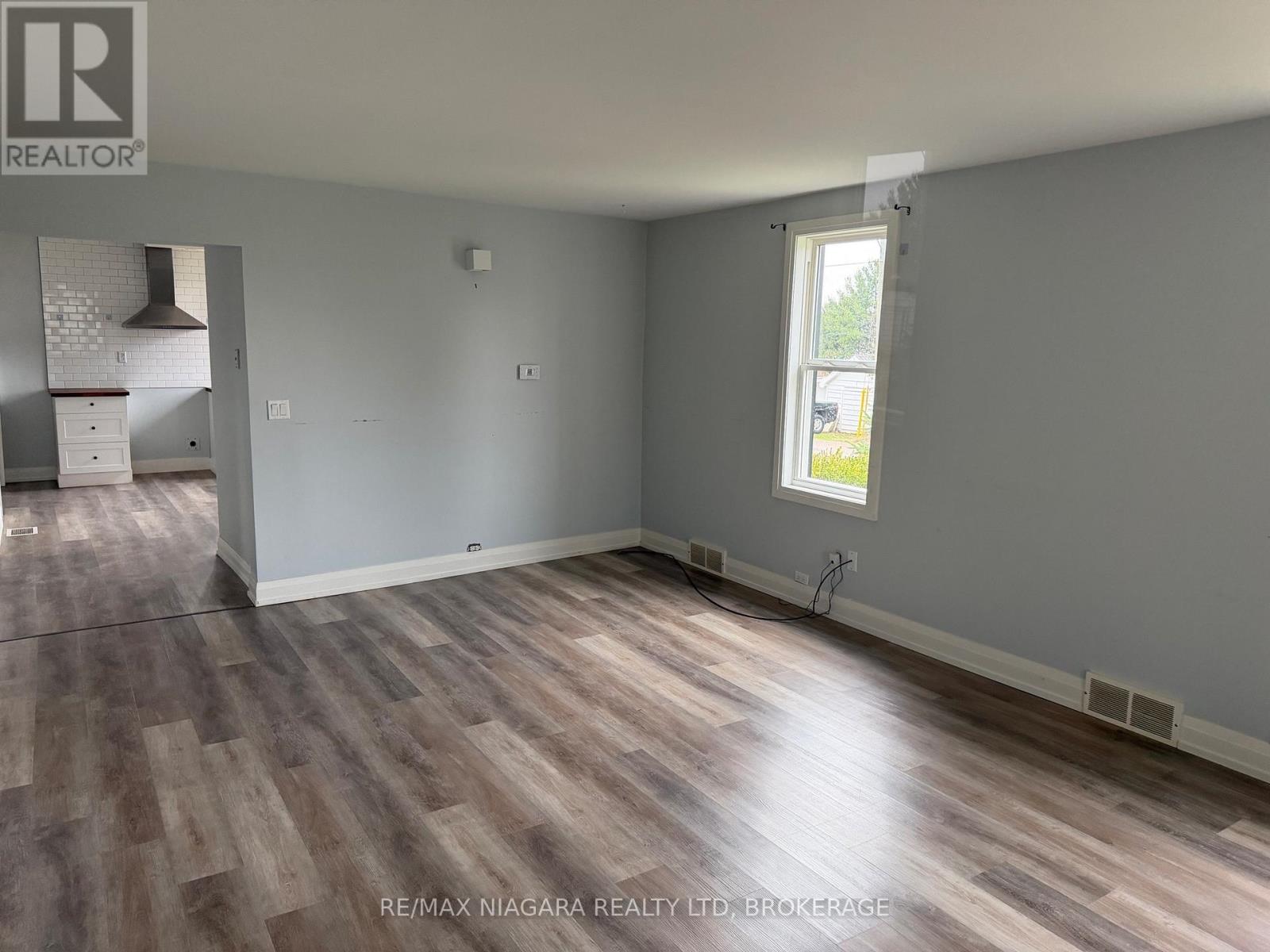 43 Marlatts Road, Thorold, Ontario  L2V 1N5 - Photo 6 - X13155884