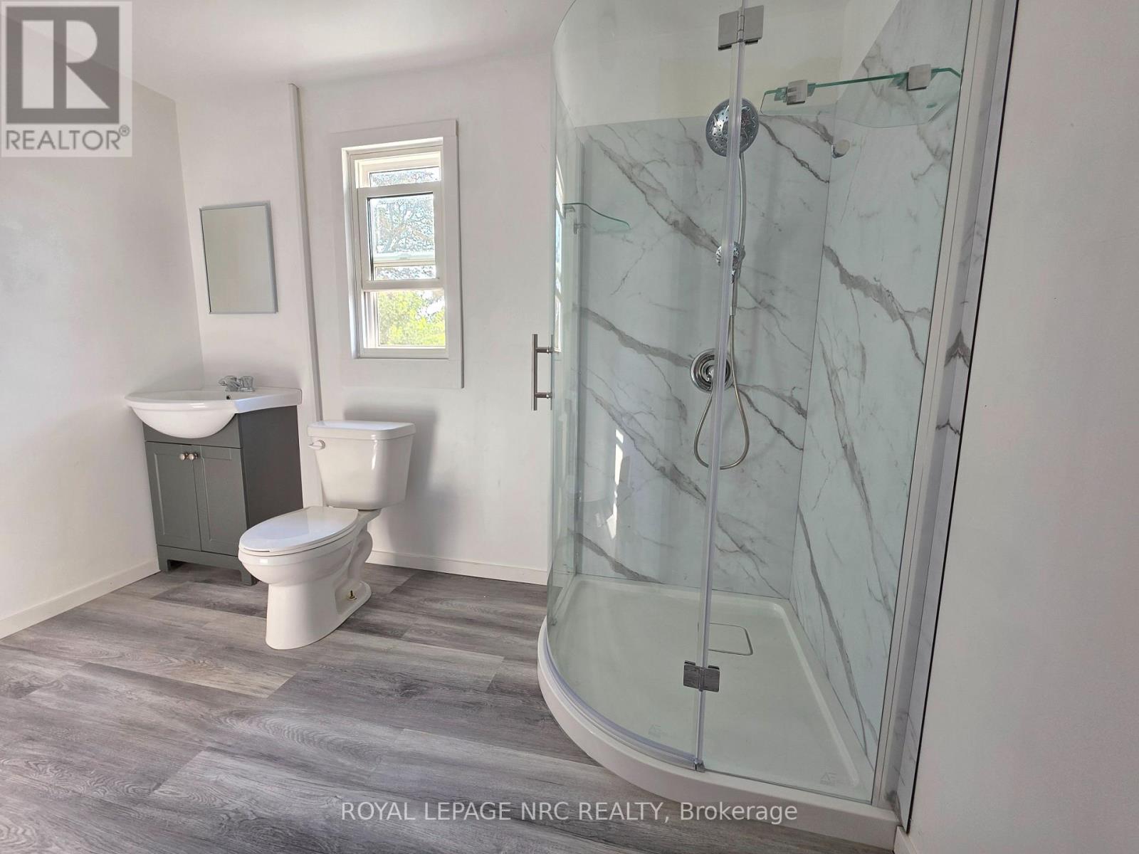 6010 Carlton Avenue, Niagara Falls, Ontario  L2G 5J5 - Photo 25 - X13168014