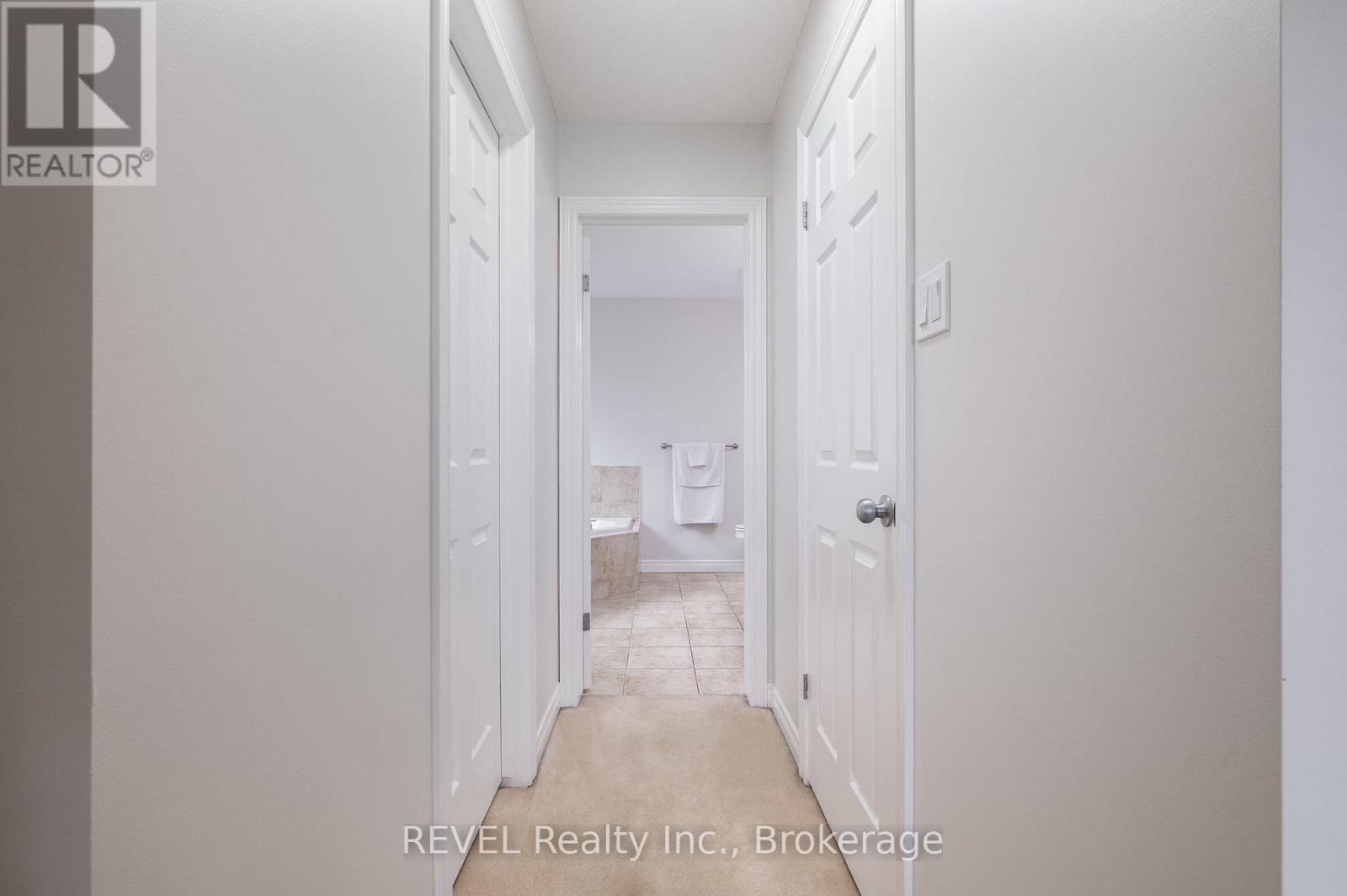 29 Springbreeze Heights, Hamilton, Ontario  L8E 0A4 - Photo 32 - X13169942