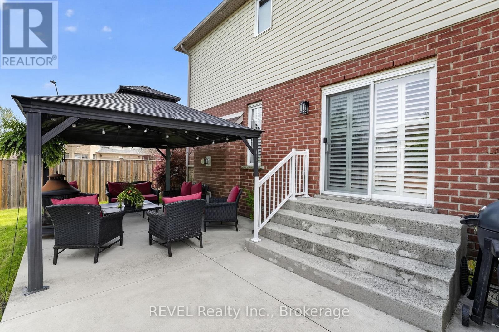 29 Springbreeze Heights, Hamilton, Ontario  L8E 0A4 - Photo 45 - X13169942
