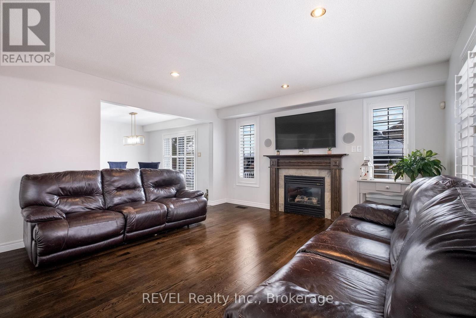 29 Springbreeze Heights, Hamilton, Ontario  L8E 0A4 - Photo 8 - X13169942