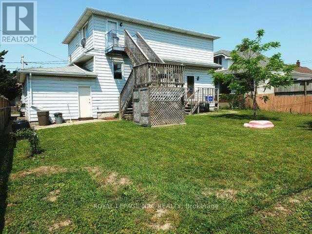 Apartment - Main Floor - 46 Martin Street, Thorold, Ontario  L2V 3X2 - Photo 3 - X13178512