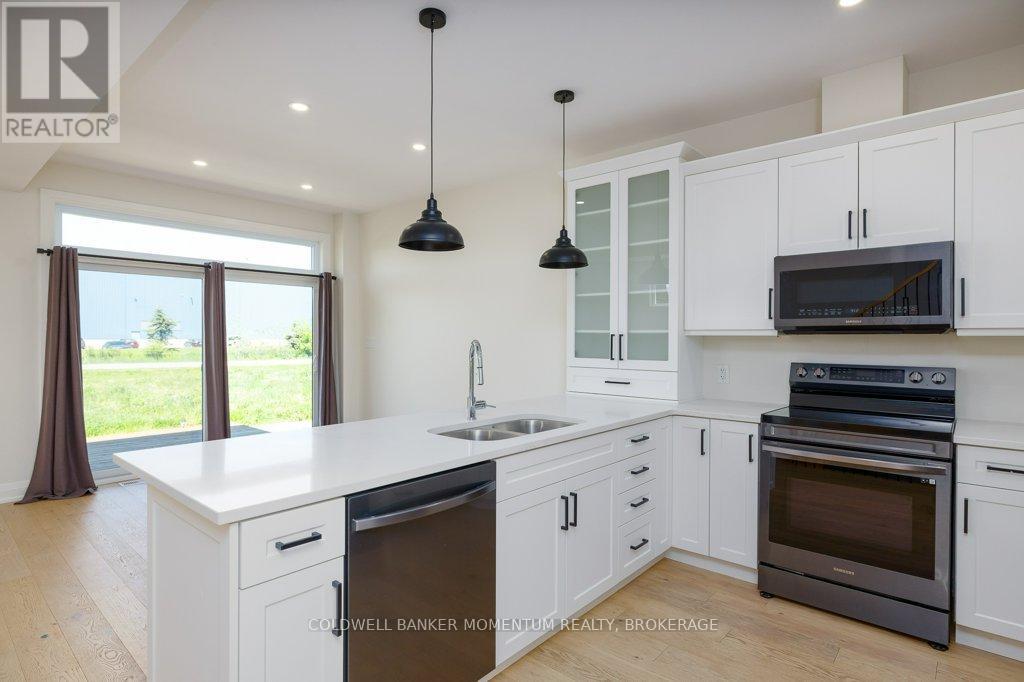 59 Omer Avenue, Port Colborne, Ontario  L3K 0B7 - Photo 14 - X13194834