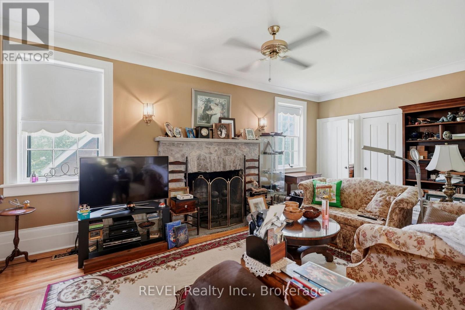 2376 Centre Street, Thorold, Ontario  L0S 1A0 - Photo 9 - X13208084