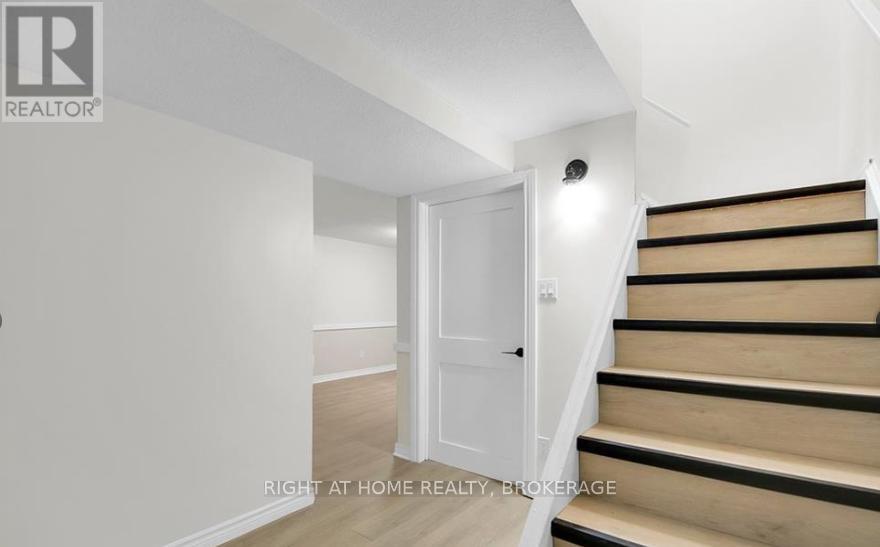 60 Charles Best Place, Kitchener, Ontario  N2M 5A3 - Photo 12 - X13209104