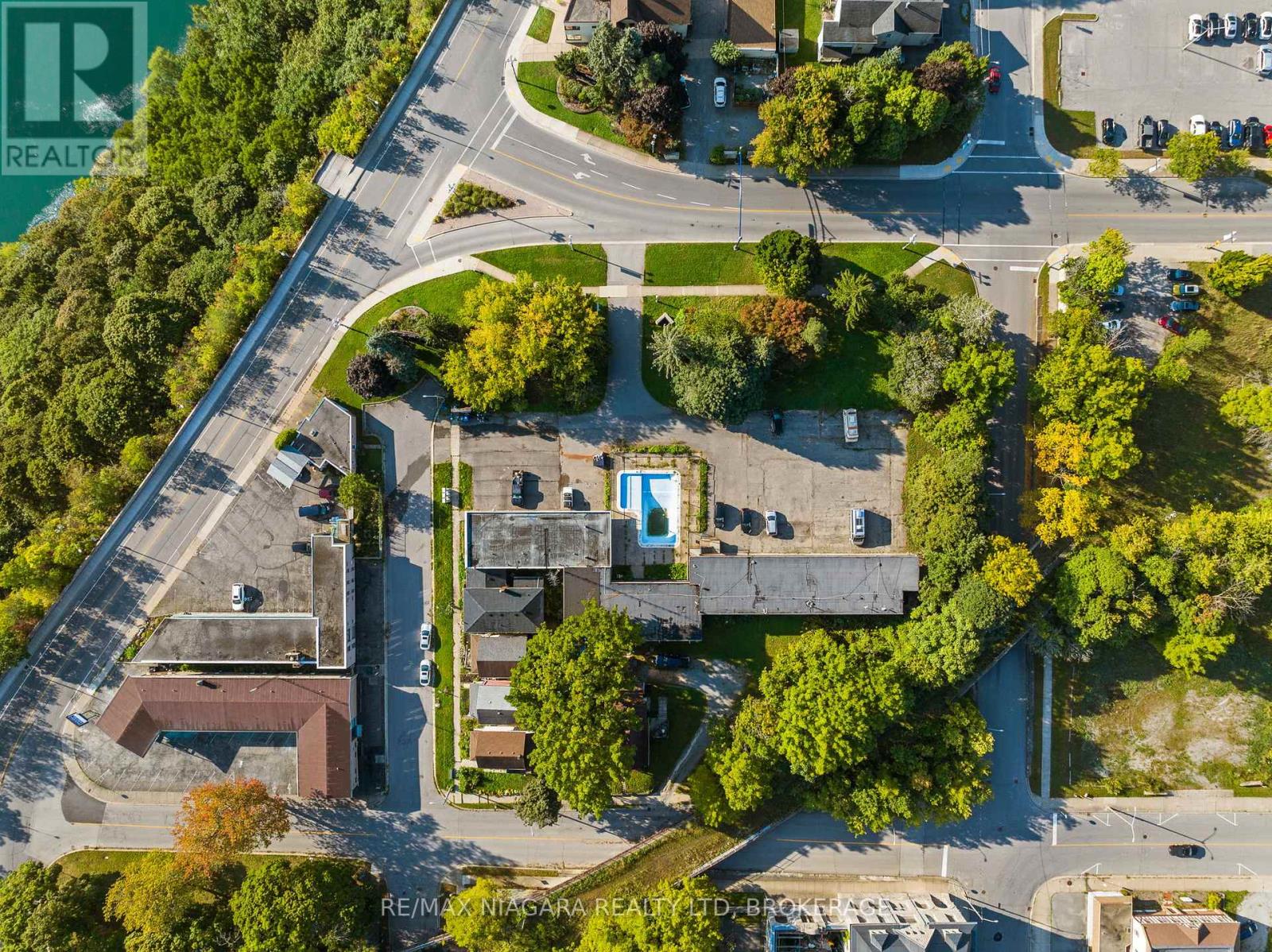 4625 Cataract Avenue, Niagara Falls, Ontario  L2E 3M3 - Photo 13 - X13210814