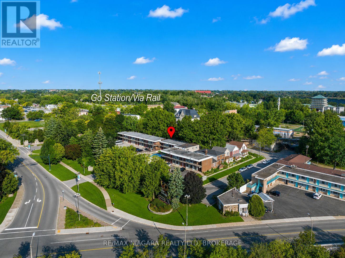 4625 Cataract Avenue, Niagara Falls, Ontario  L2E 3M3 - Photo 2 - X13210814