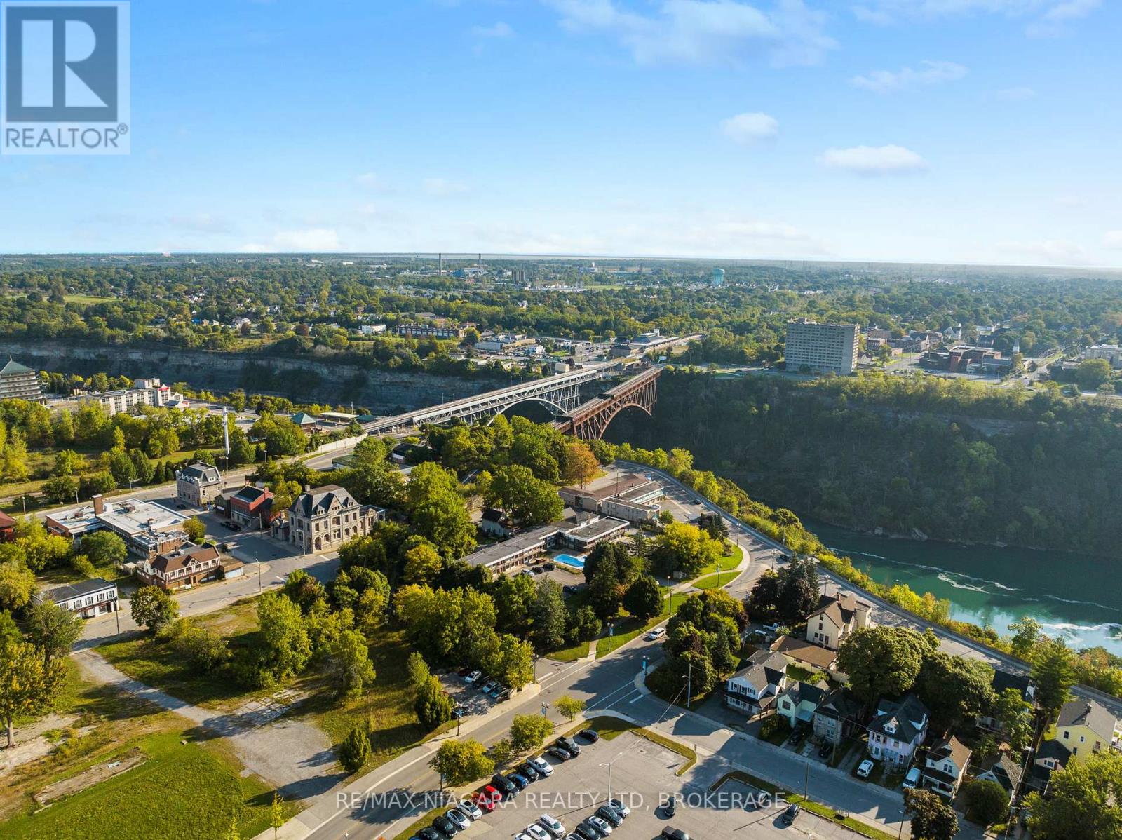 4625 Cataract Avenue, Niagara Falls, Ontario  L2E 3M3 - Photo 20 - X13210814