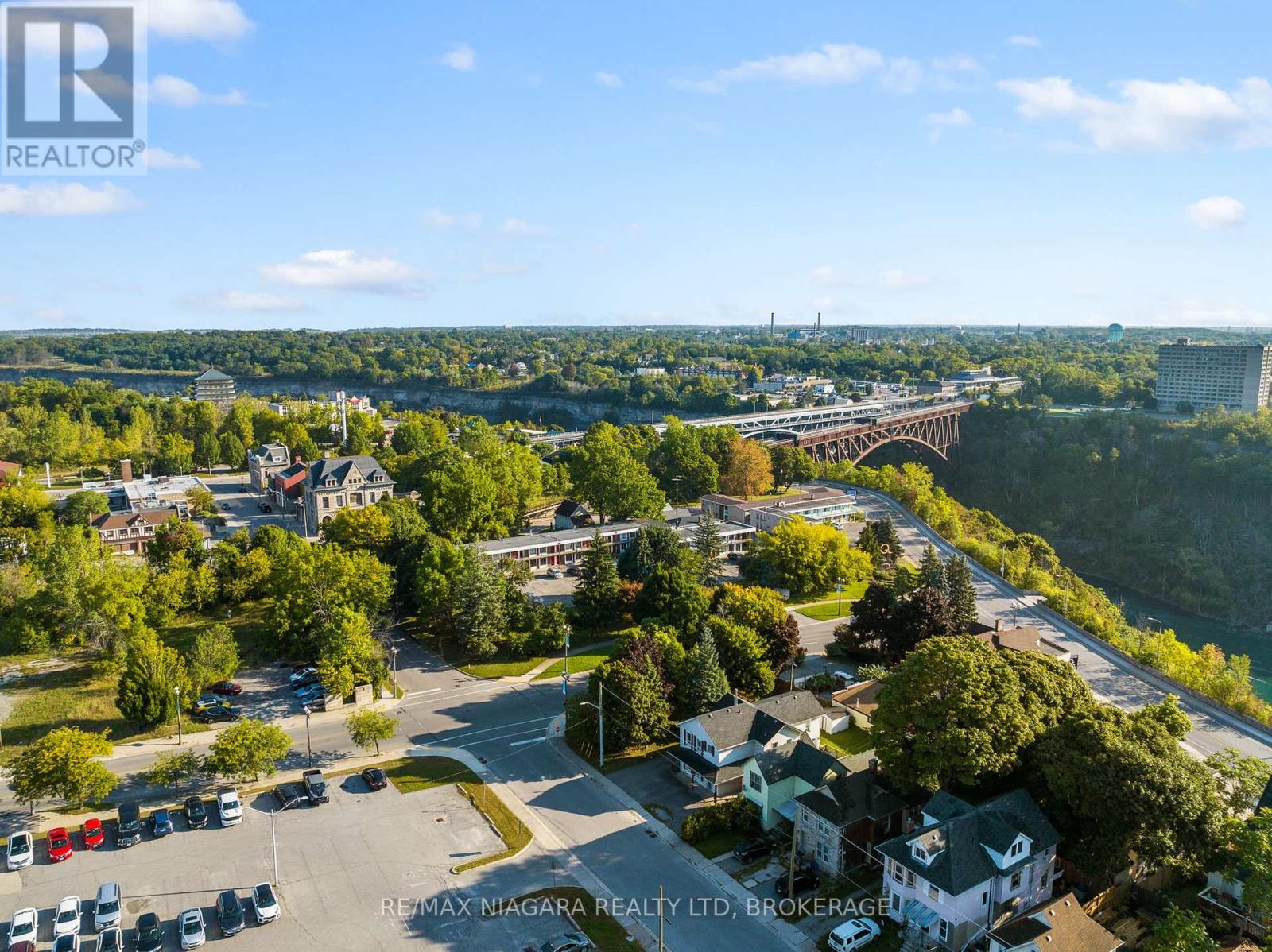 4625 Cataract Avenue, Niagara Falls, Ontario  L2E 3M3 - Photo 22 - X13210814