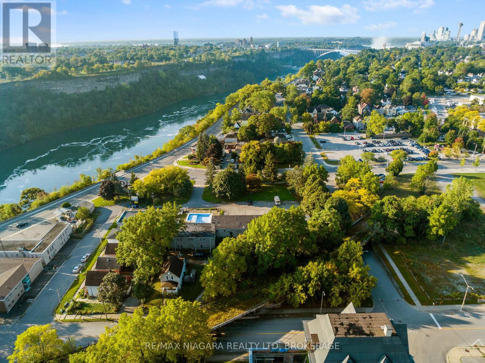 4625 Cataract Avenue, Niagara Falls, Ontario  L2E 3M3 - Photo 34 - X13210814
