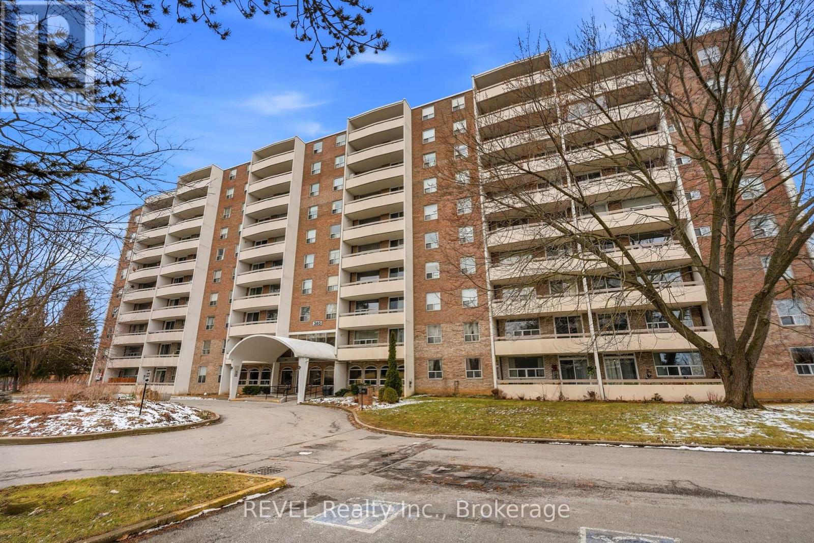 411 - 365 Geneva Street, St. Catharines, Ontario  L2N 5S7 - Photo 1 - X13234290