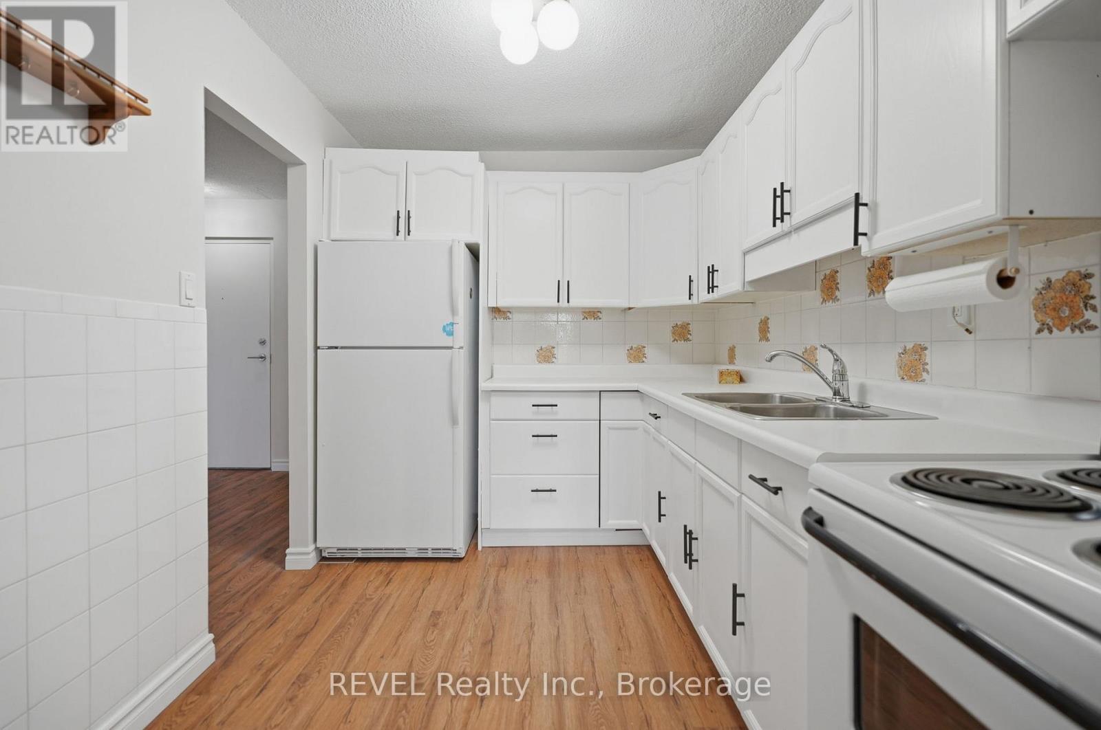411 - 365 Geneva Street, St. Catharines, Ontario  L2N 5S7 - Photo 11 - X13234290